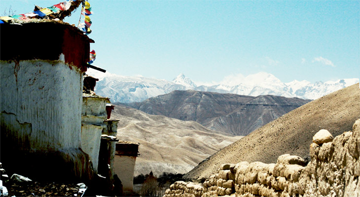 The traditional houses are the major point among top 10 best reaosns to trek mustang